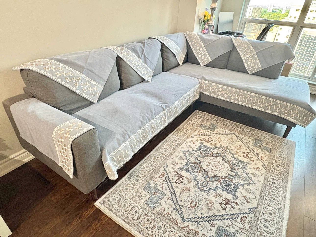 🛋️Structube Sectional Sofa | Very Good Condition | Custom Covers - photo 3