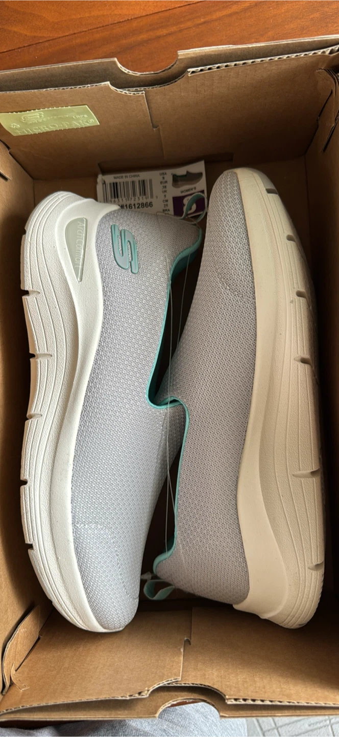 Skechers Arch Comfort - photo 4