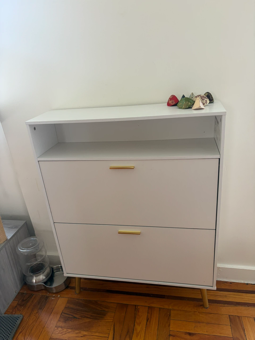 White 2-Door Shoe Cabinet with Gold Handles - photo 2