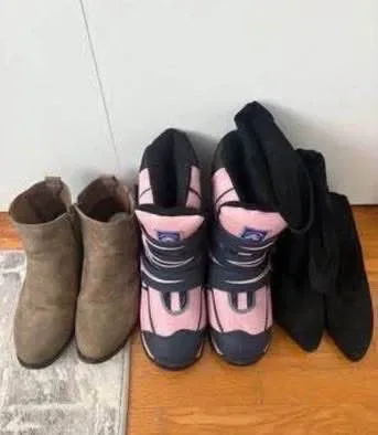 3 pairs of boots (All size 6) (All together for $5)