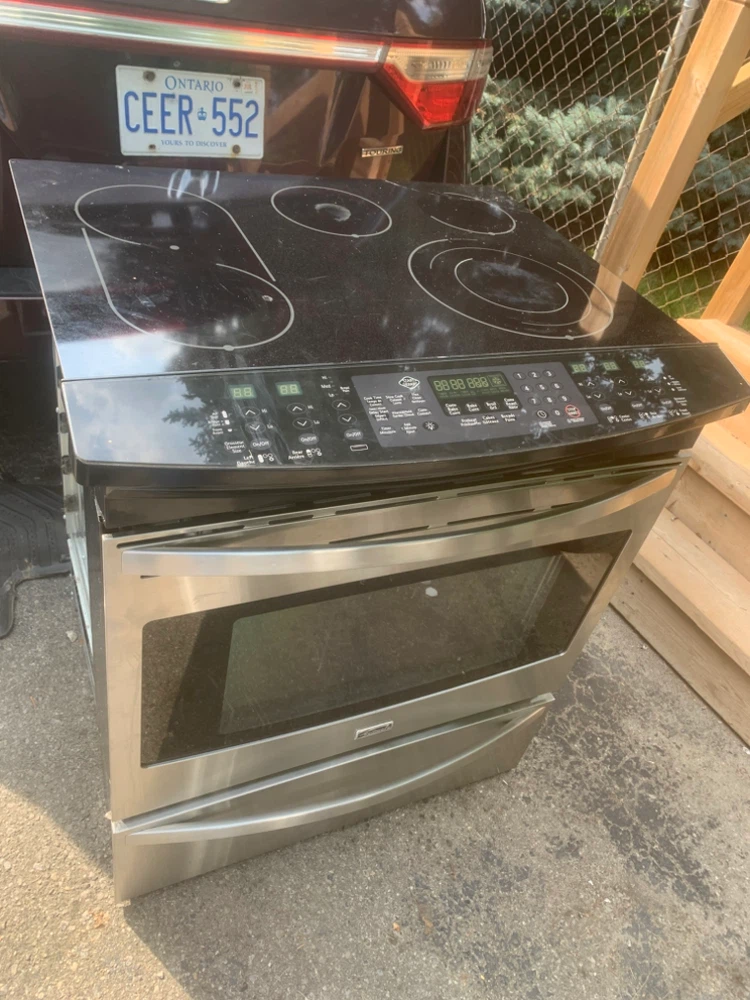 Electric Range with Warming Drawer