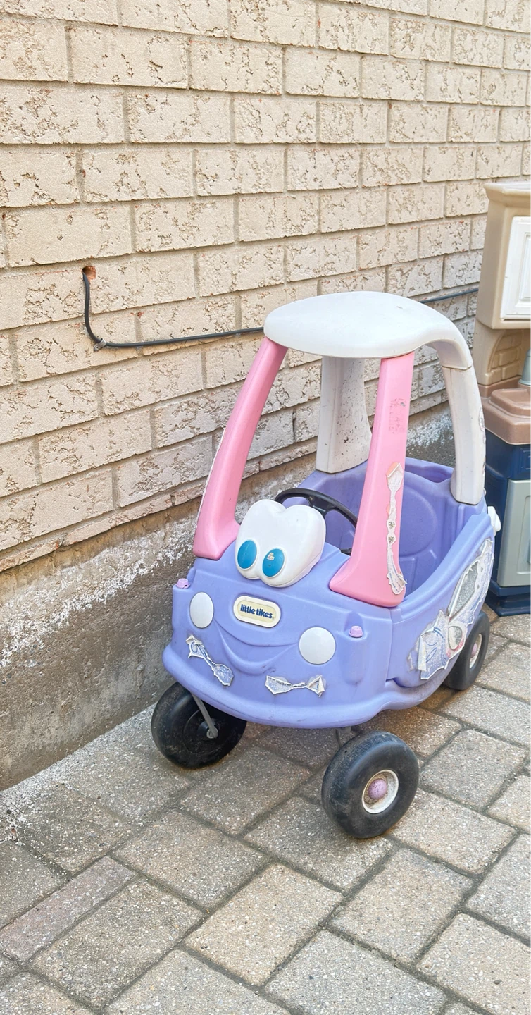 Little Tikes Cozy Coupe - Purple & Pink
