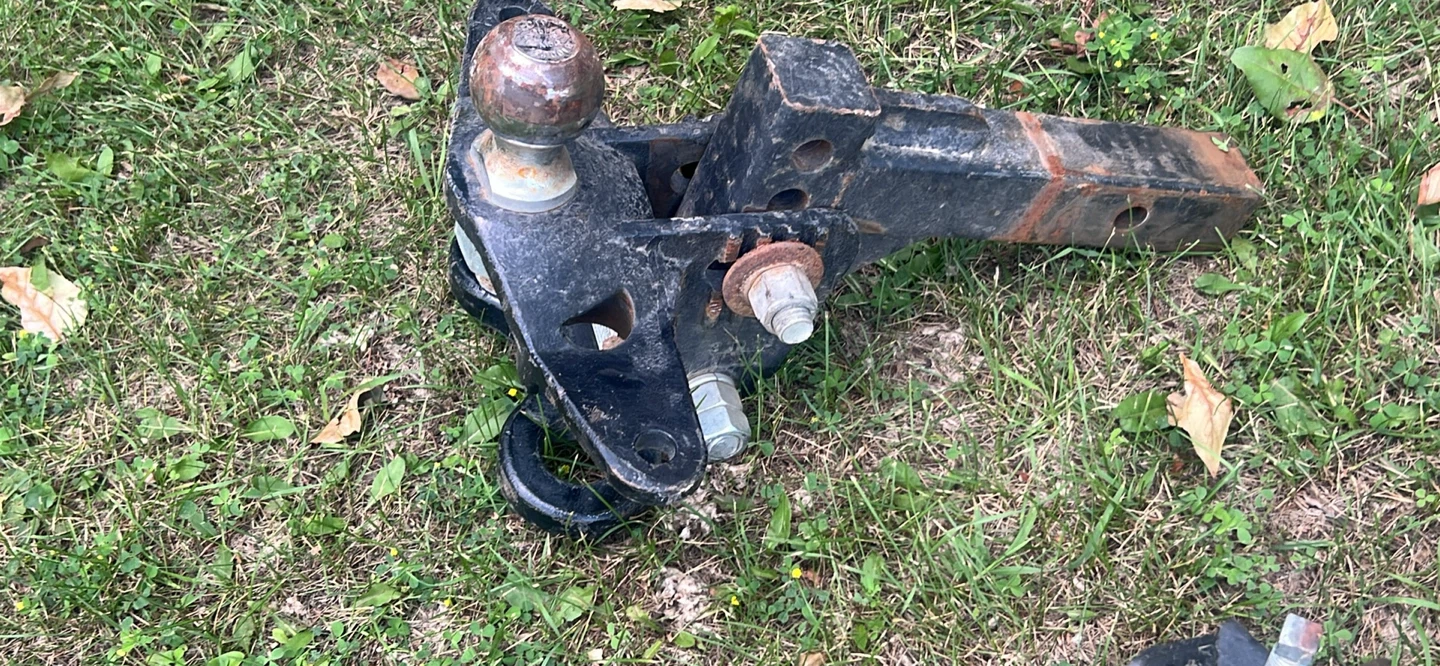 Pro Series Weight Distribution Hitch