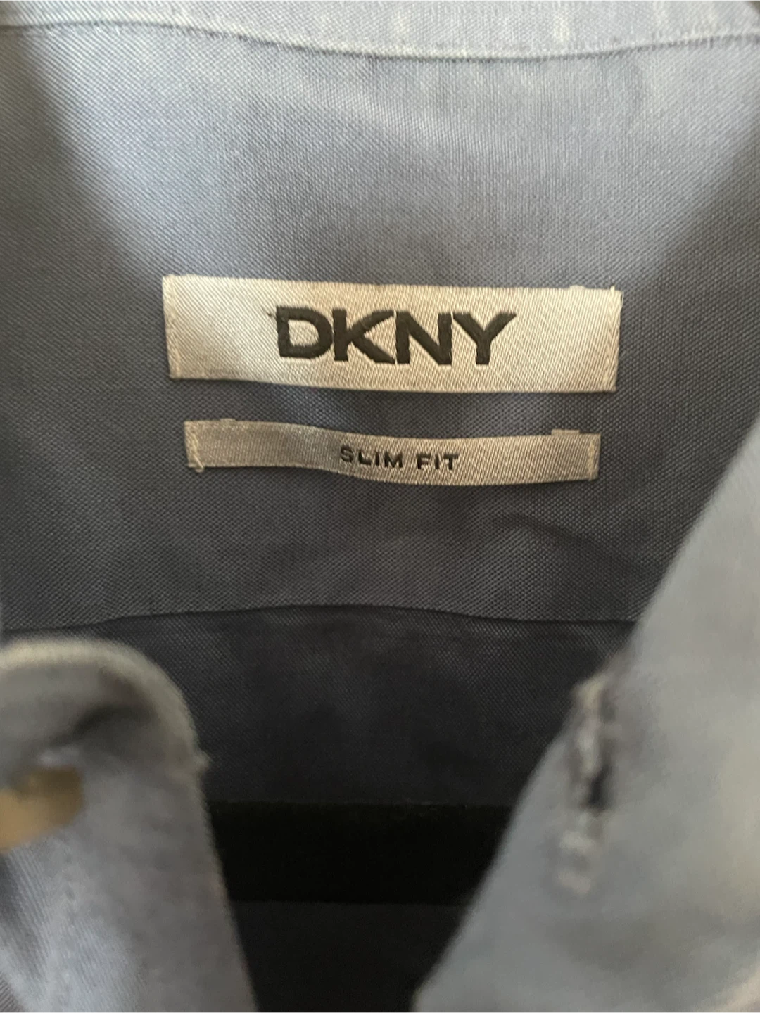 OBO! 3 DKNY Button-Up Shirts- Medium- Like New- Needs Ironing - photo 2
