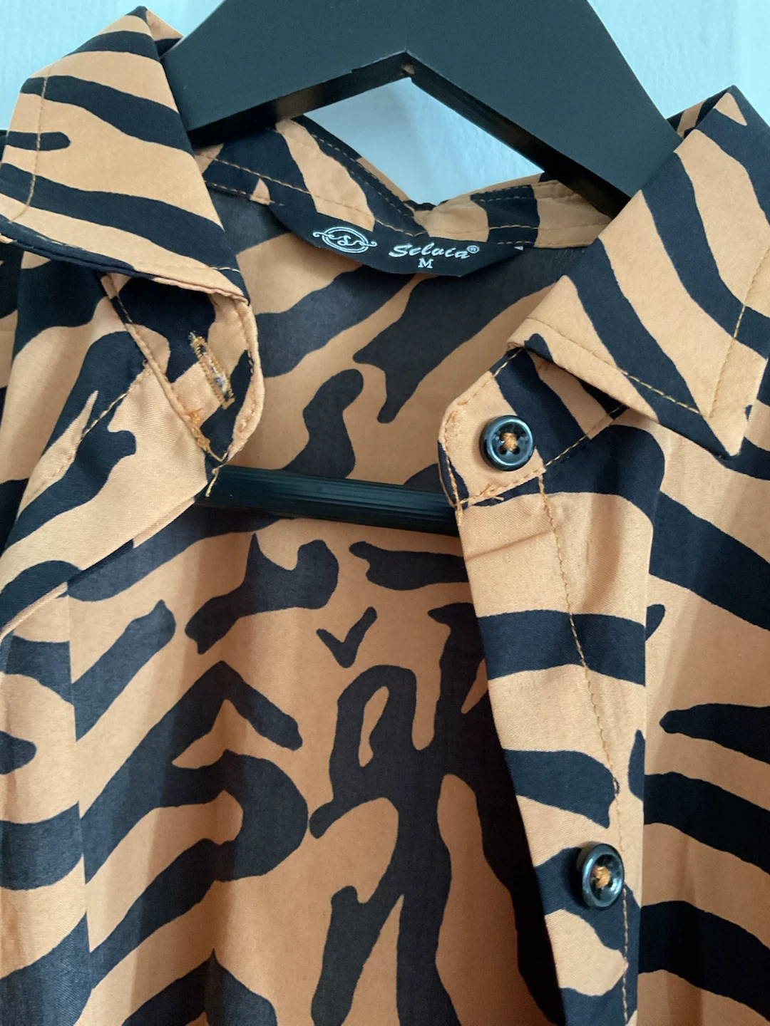Selvica Tiger Print Button-Up Shirt - photo 2