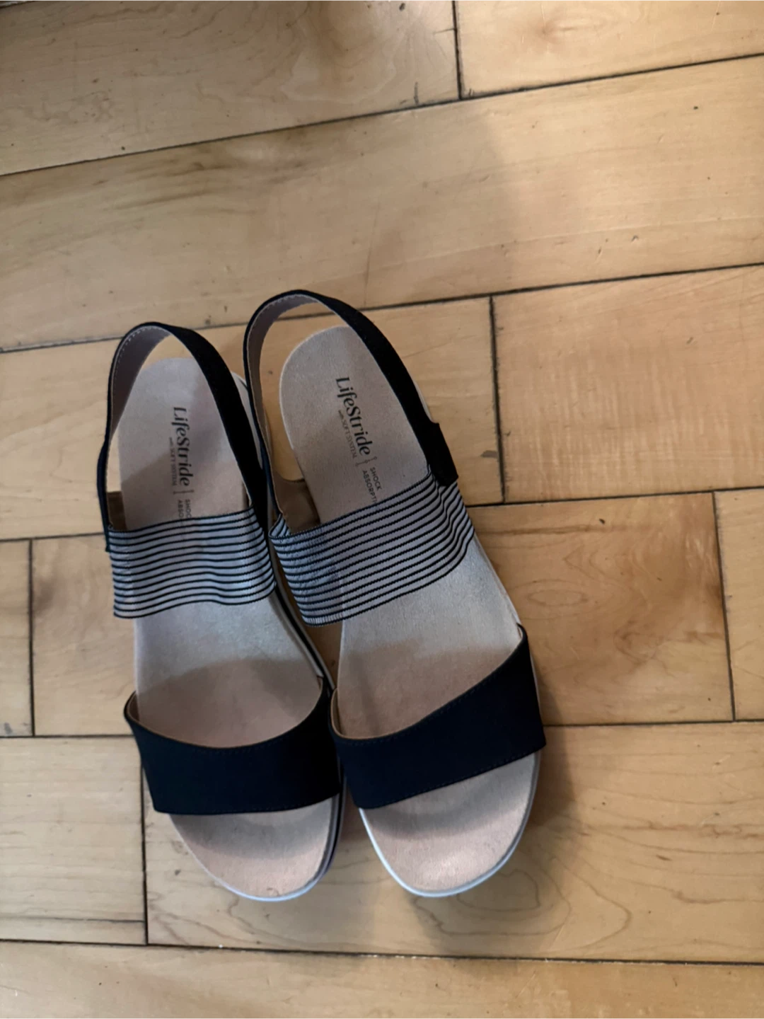 LifeStride Black Sandals - Size 9 Wide