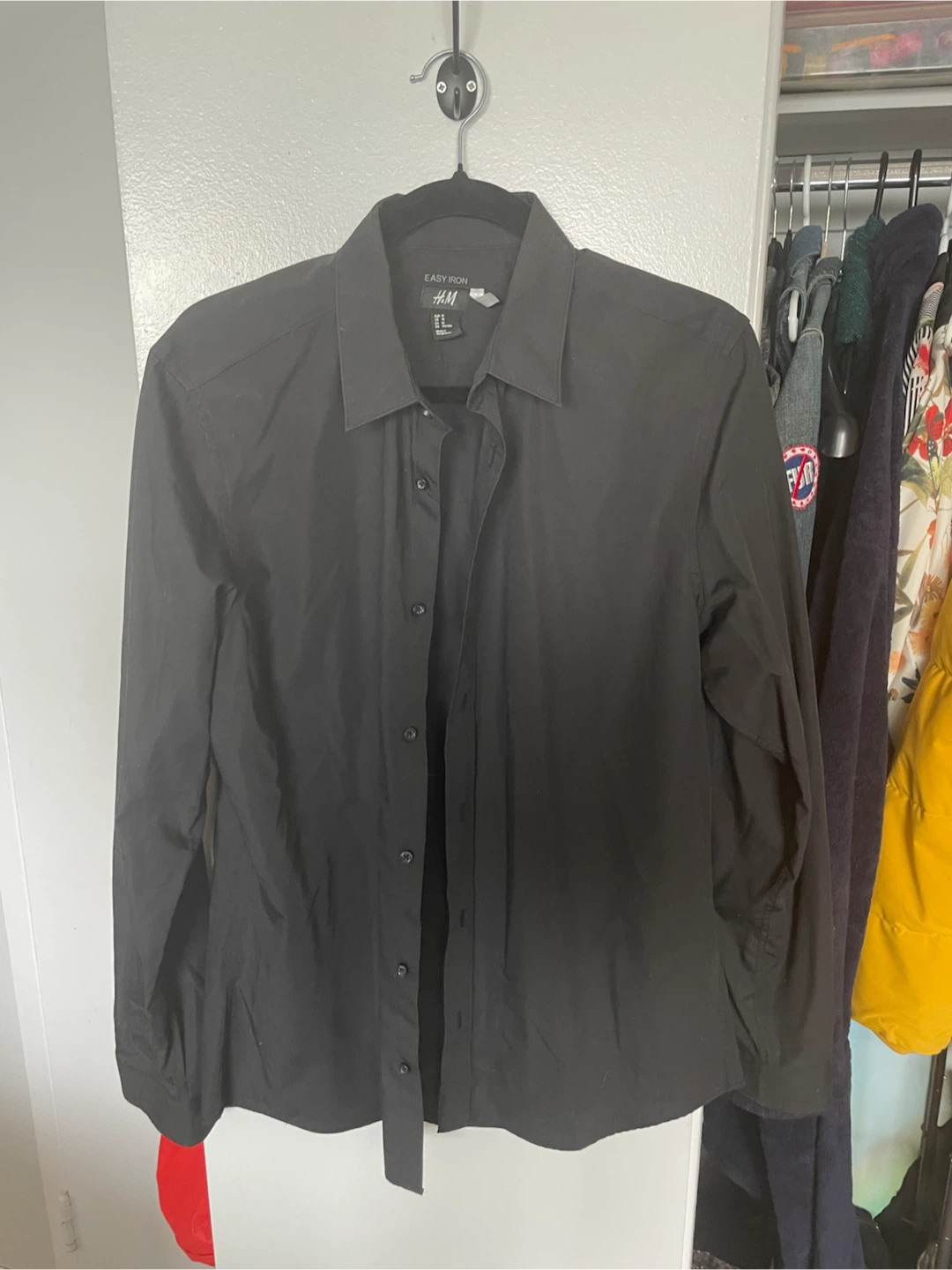 Bruno & H&M Long Sleeve Button-Up Shirts (2 items) Like New - photo 4