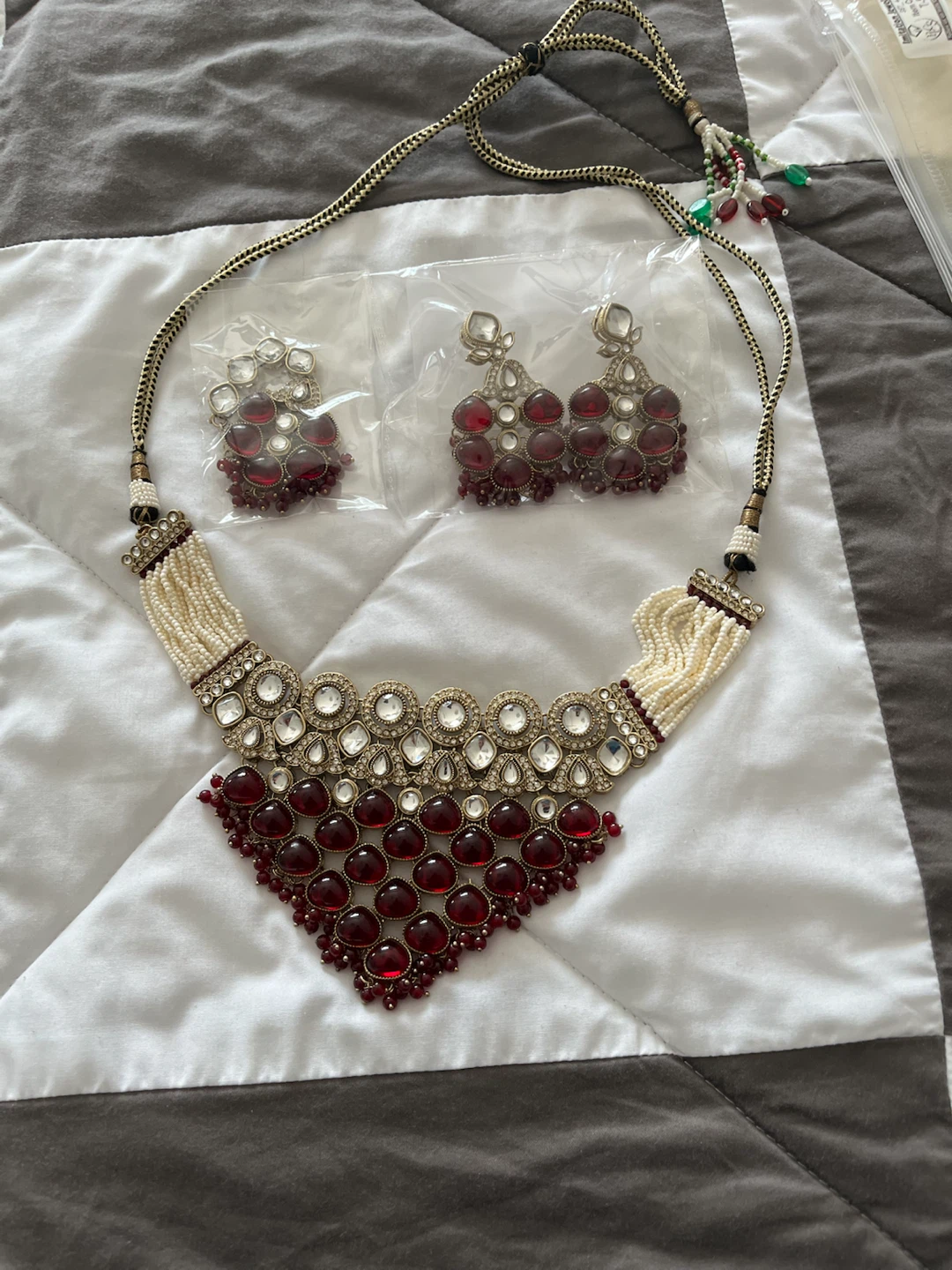 Indian Jewellery Set Necklace and Earrings Red Stones