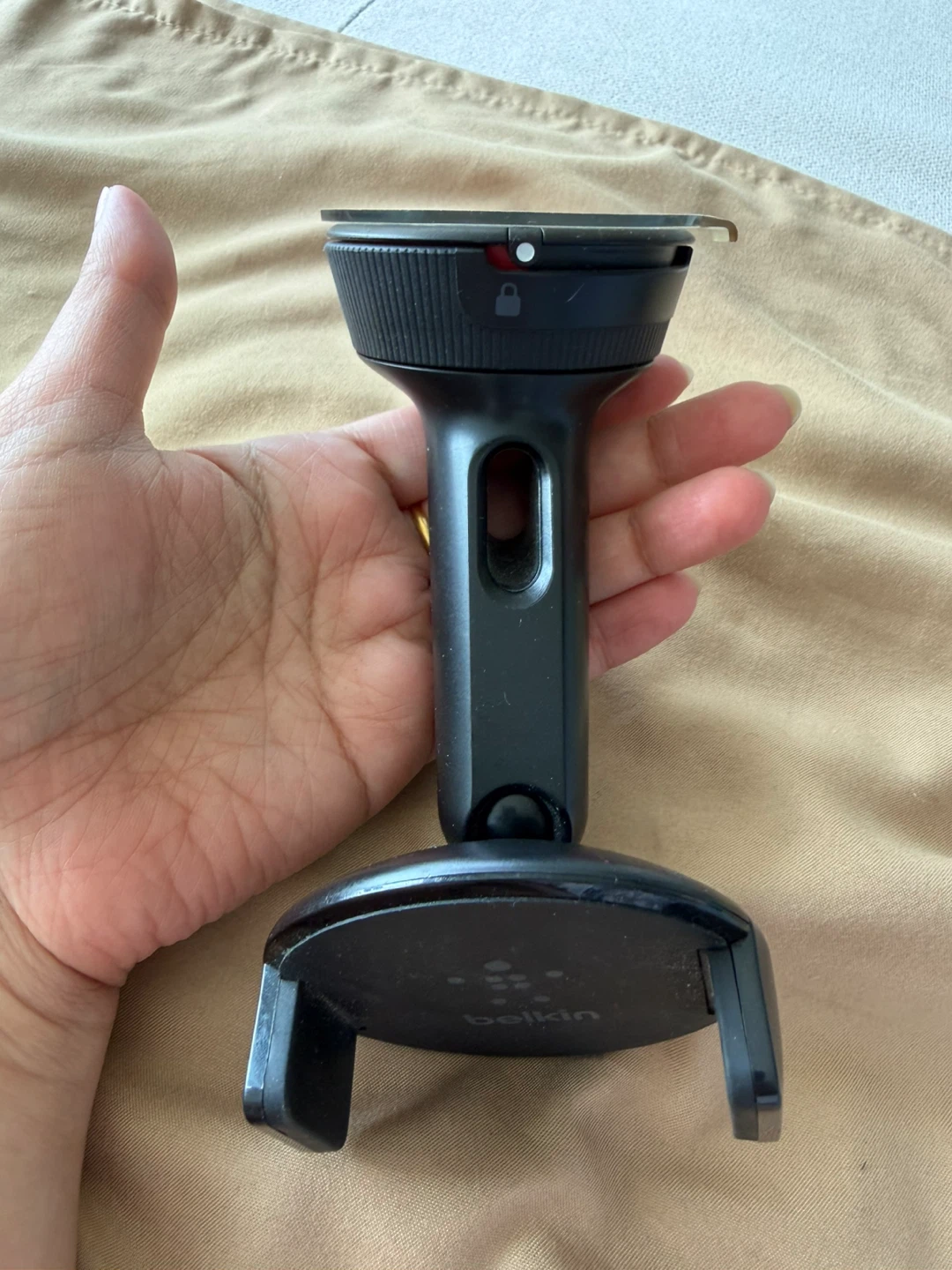 Car Window/Dash Mount for phones - photo 3