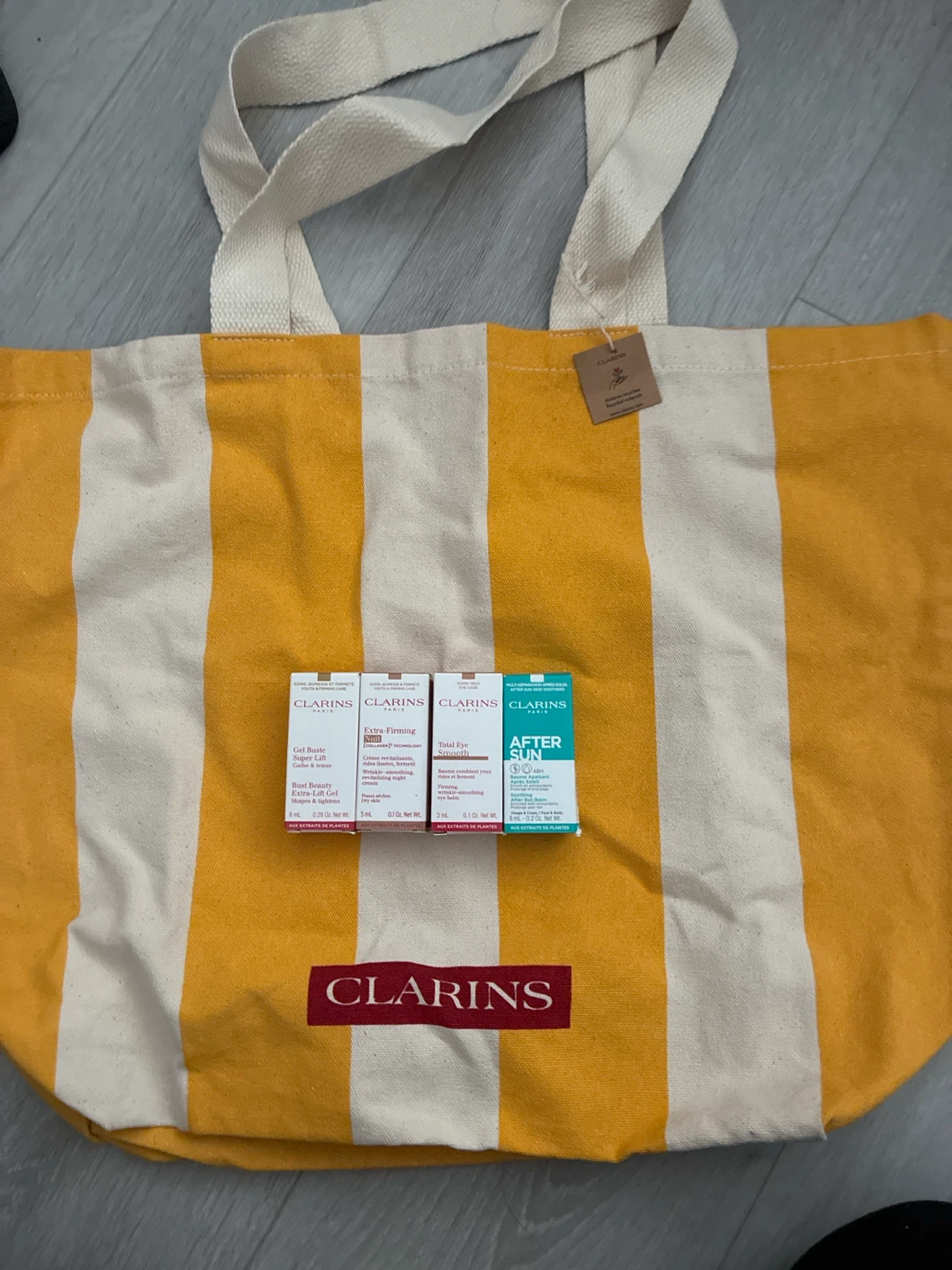 Clairns cream set