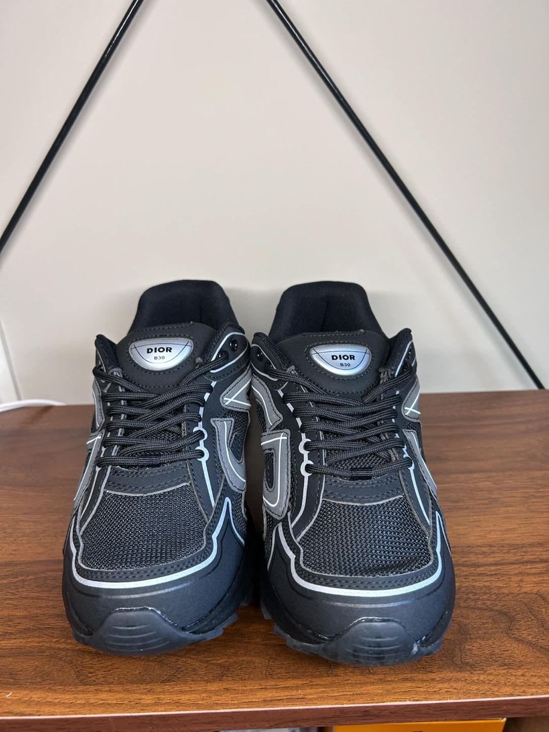 DIOR B30 Sneakers size 8