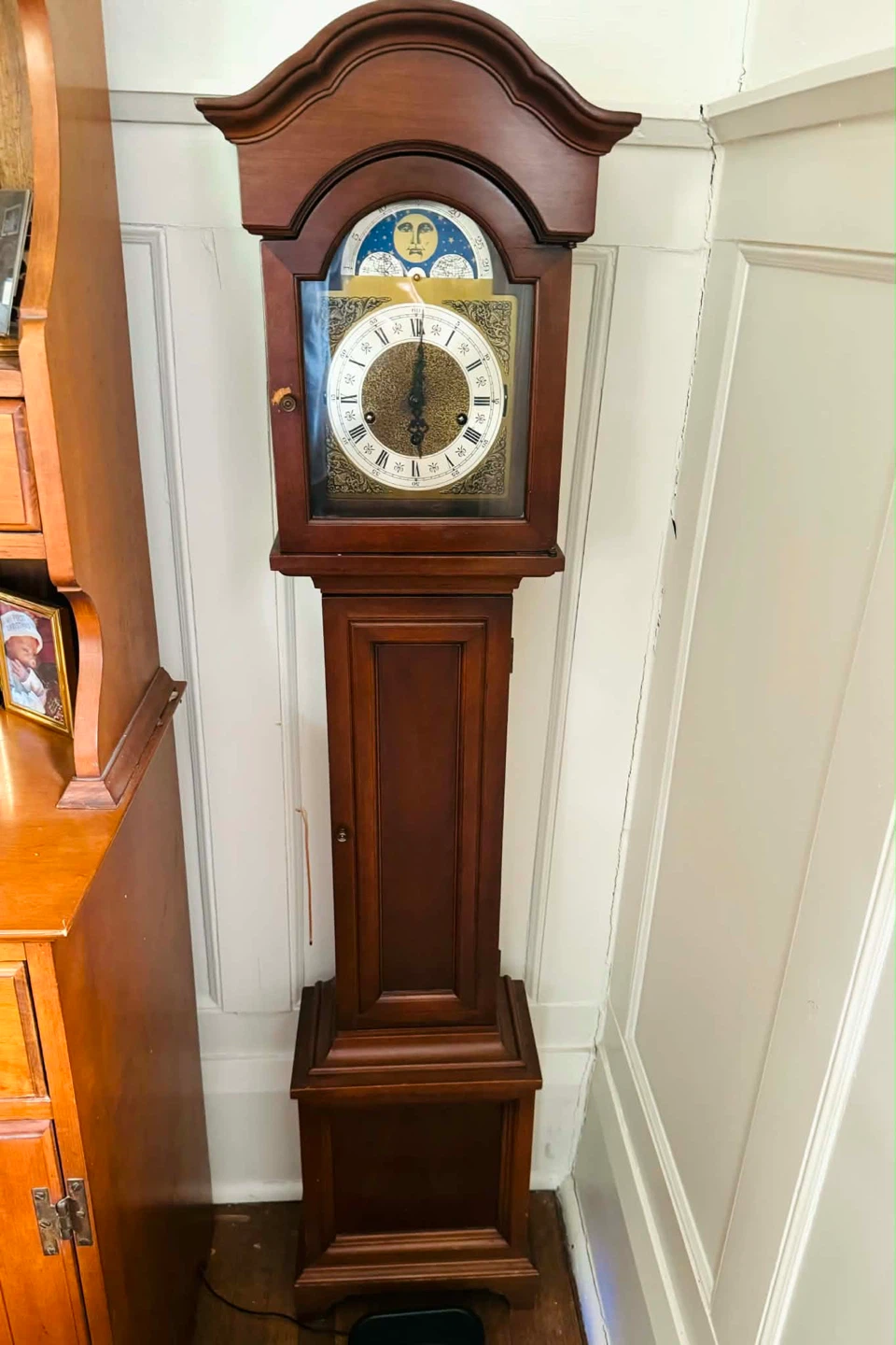 Hentschel's Grand Daughter Clock
