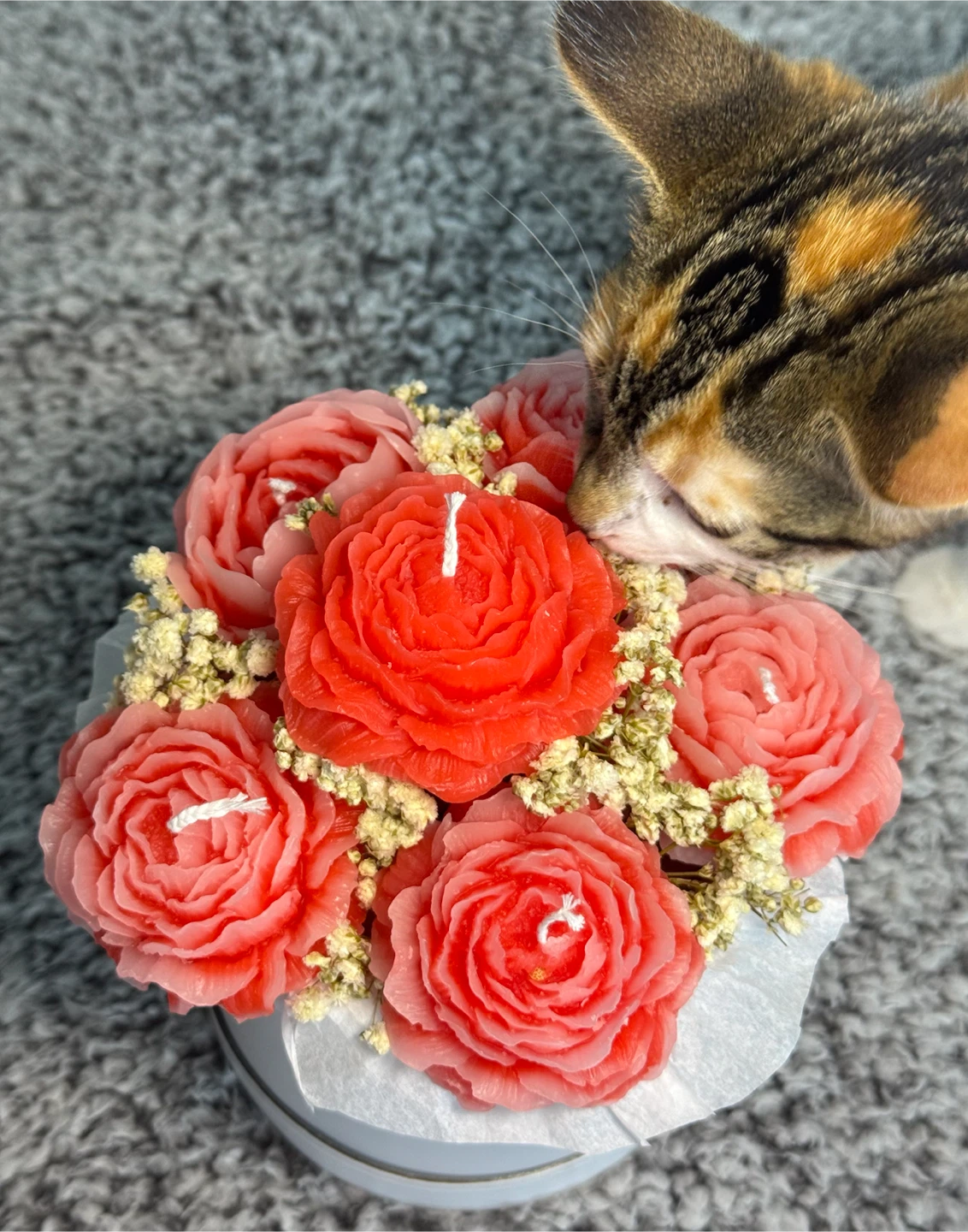 Rose Scented Candle Arrangement - photo 3