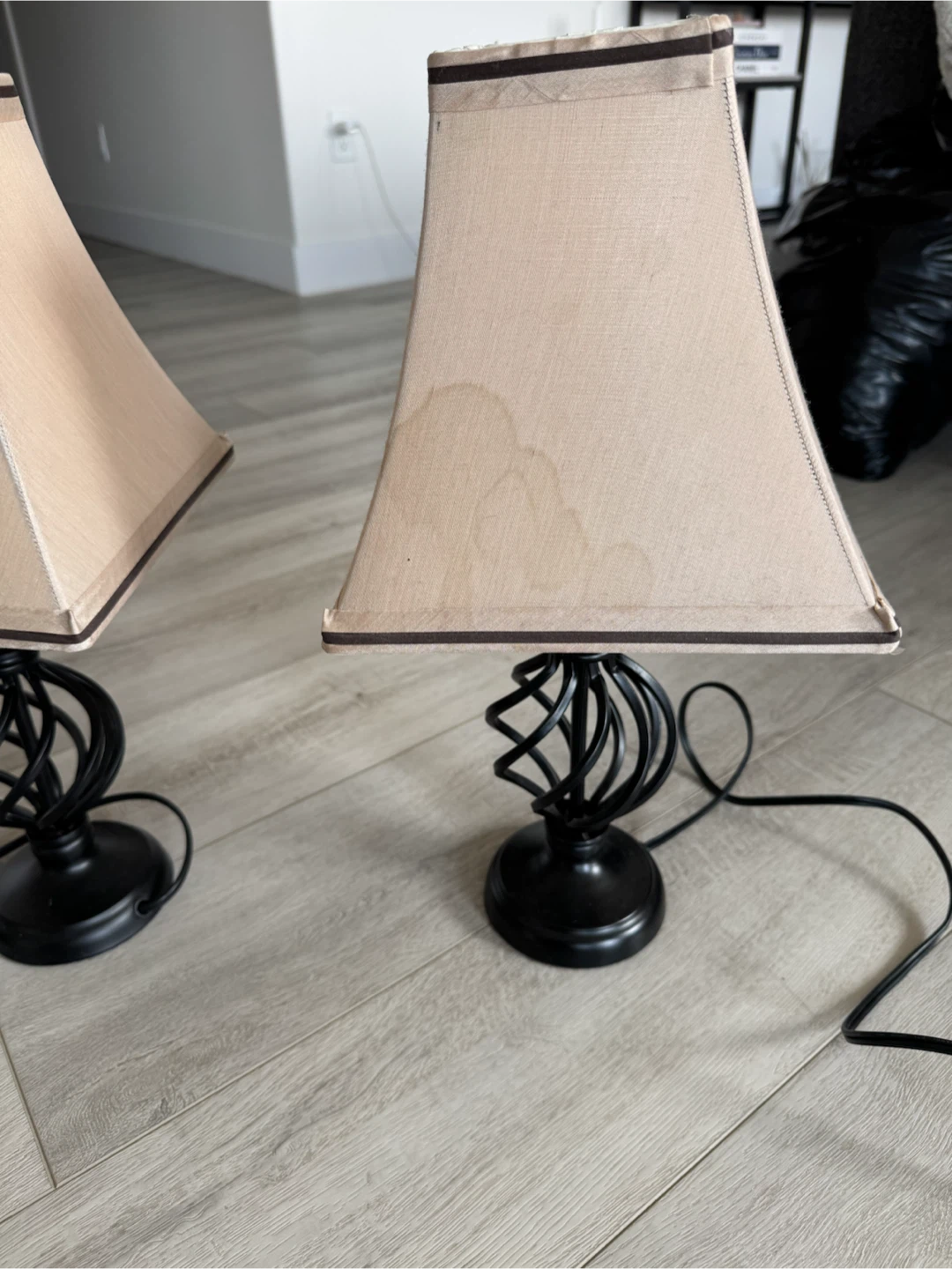 Table Lamps - Black Base, Beige Shade (Set of 2) - photo 3