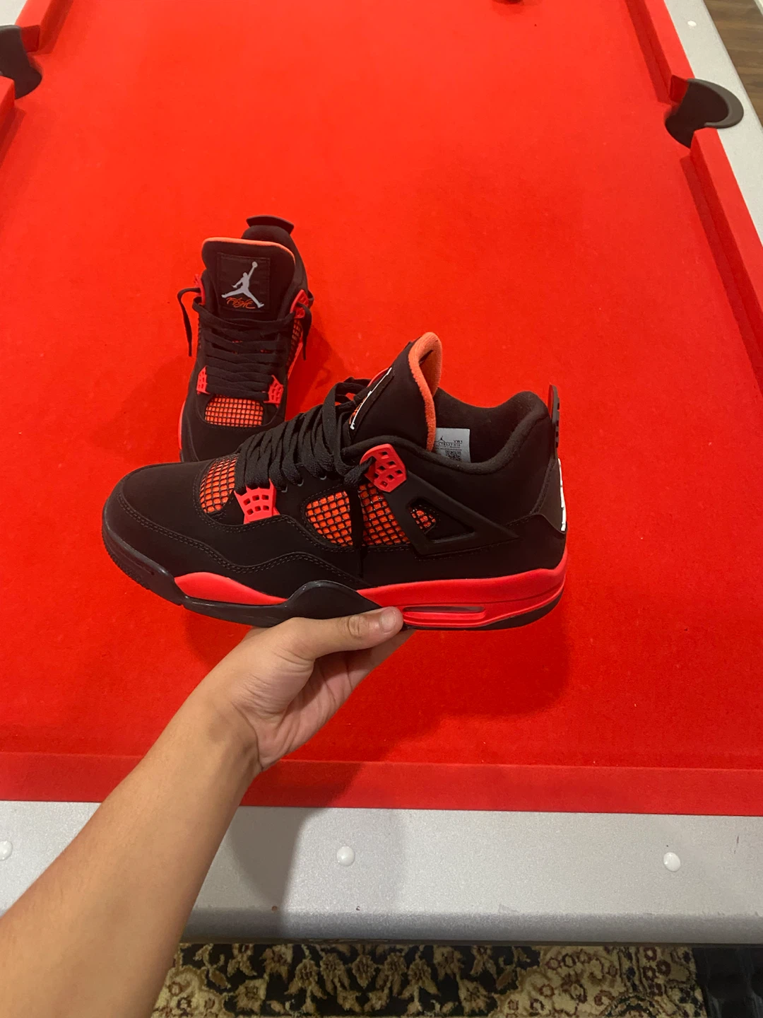 Jordan 4 red thunder
