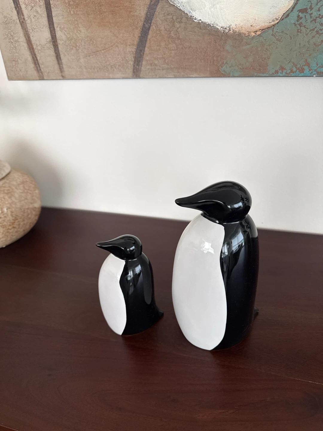 Set of 2 Black and White Penguin Figurines - photo 2