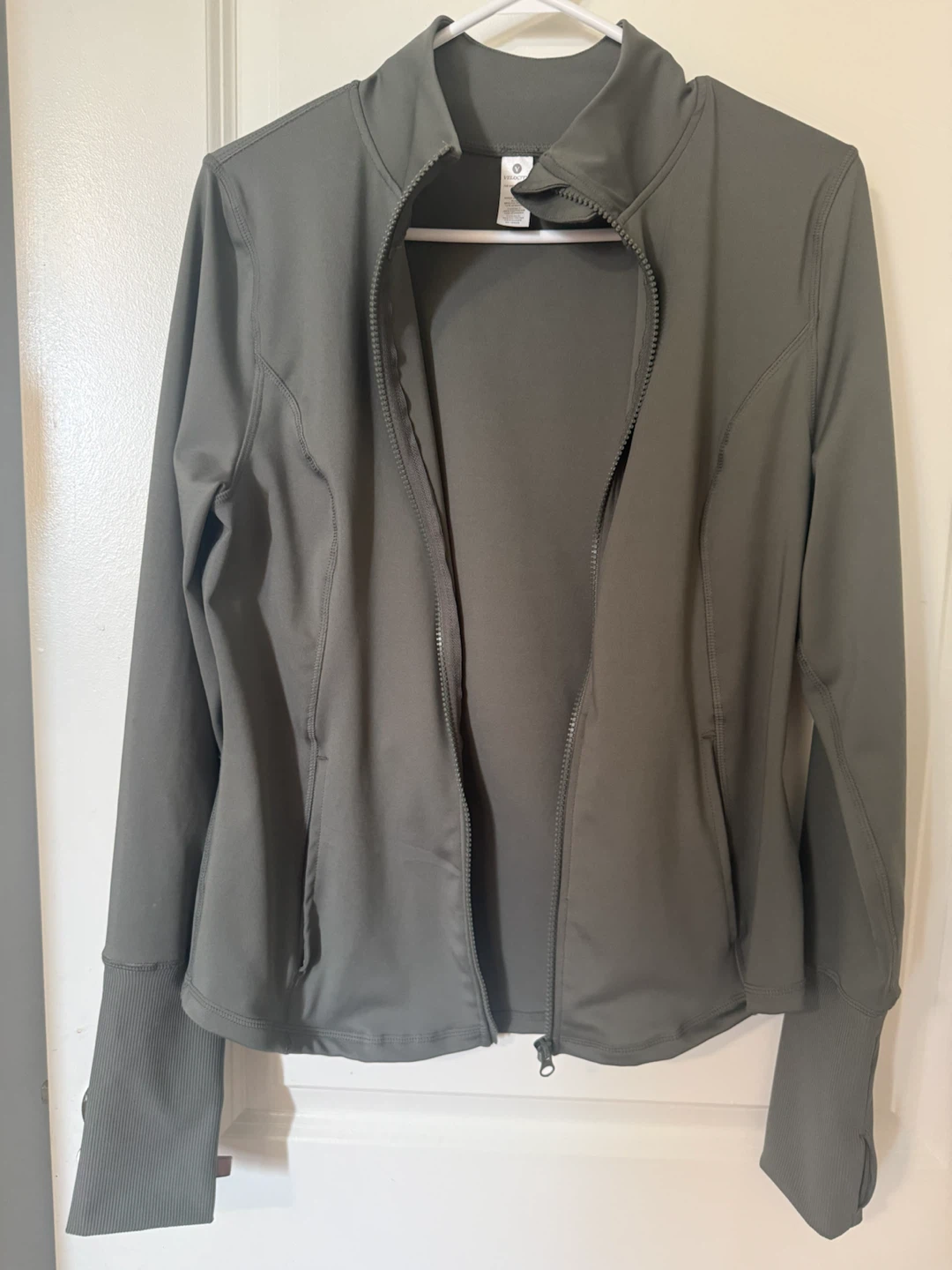 M size :-Athletic Zip-Up Jacket - photo 4