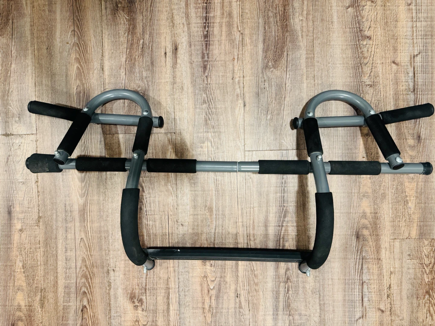 Doorway Pull-Up Bar