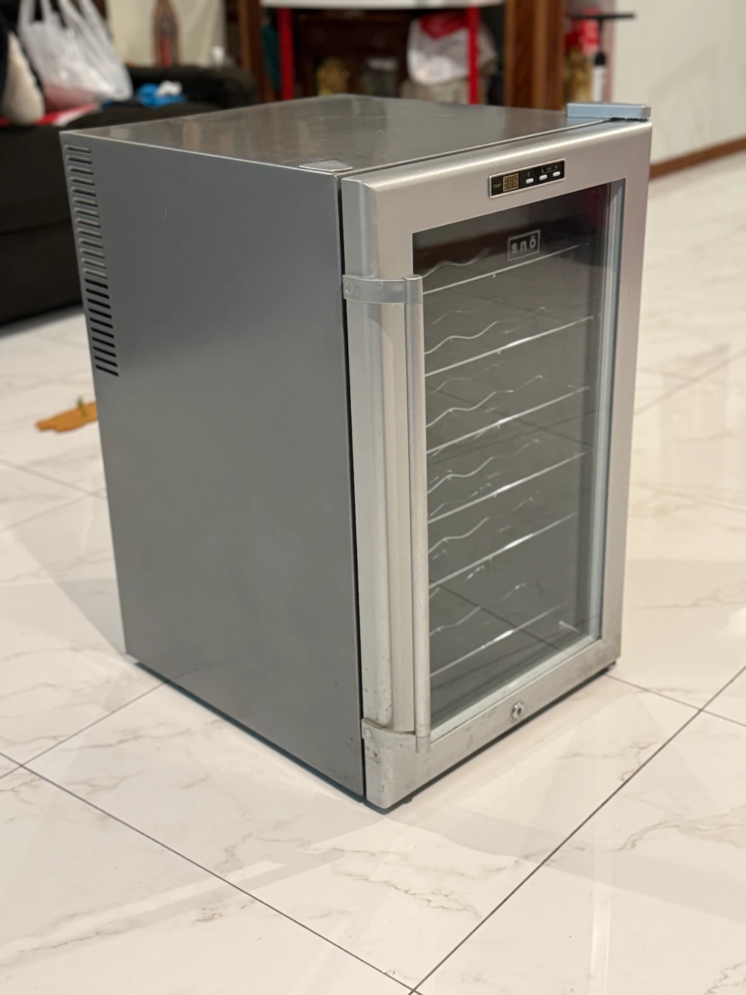 Sno Wine Cooler Refrigerator