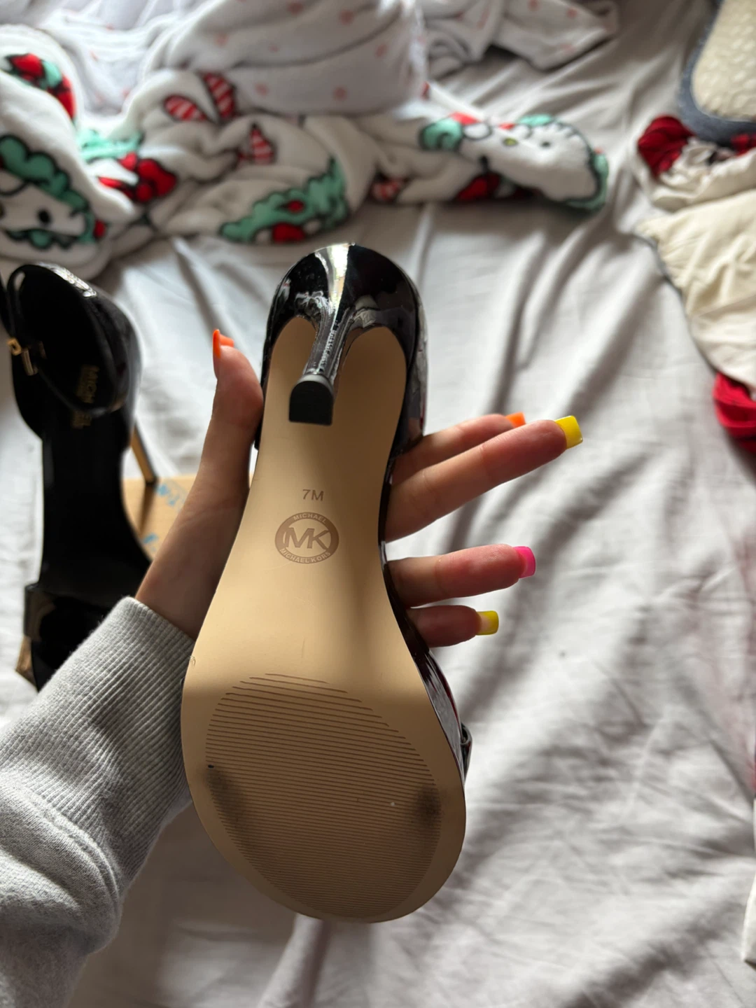 Michael Kors Black Patent Heels - photo 3