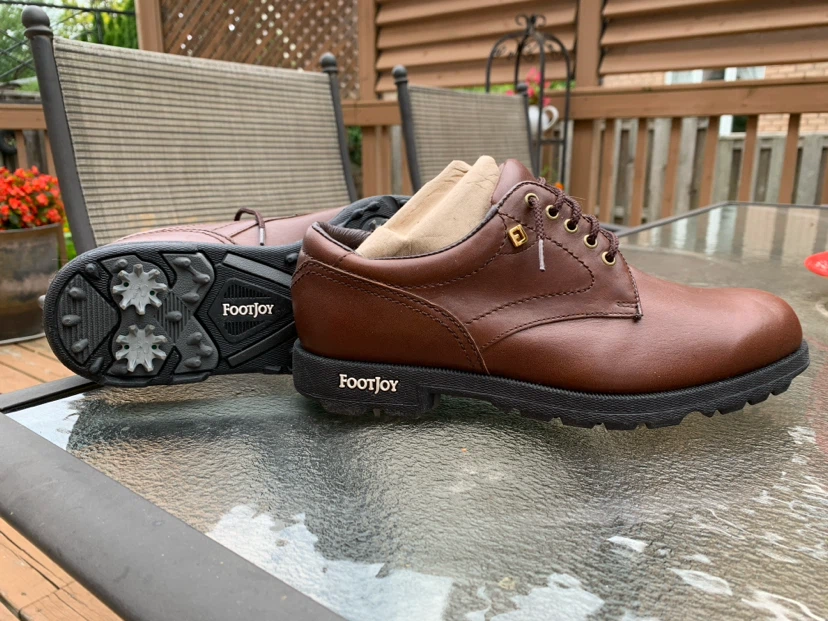 Footjoy golf shoes, size 8