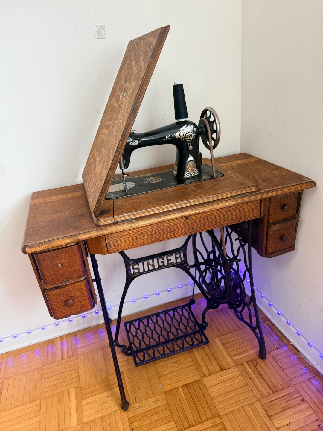 Antique Singer Sewing Machine with Wooden Cabinet