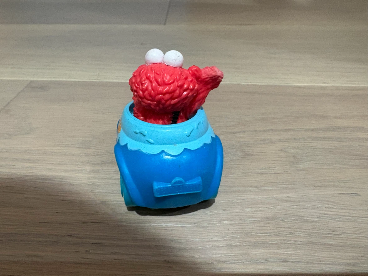 Sesame Street Elmo Toy Car - photo 5