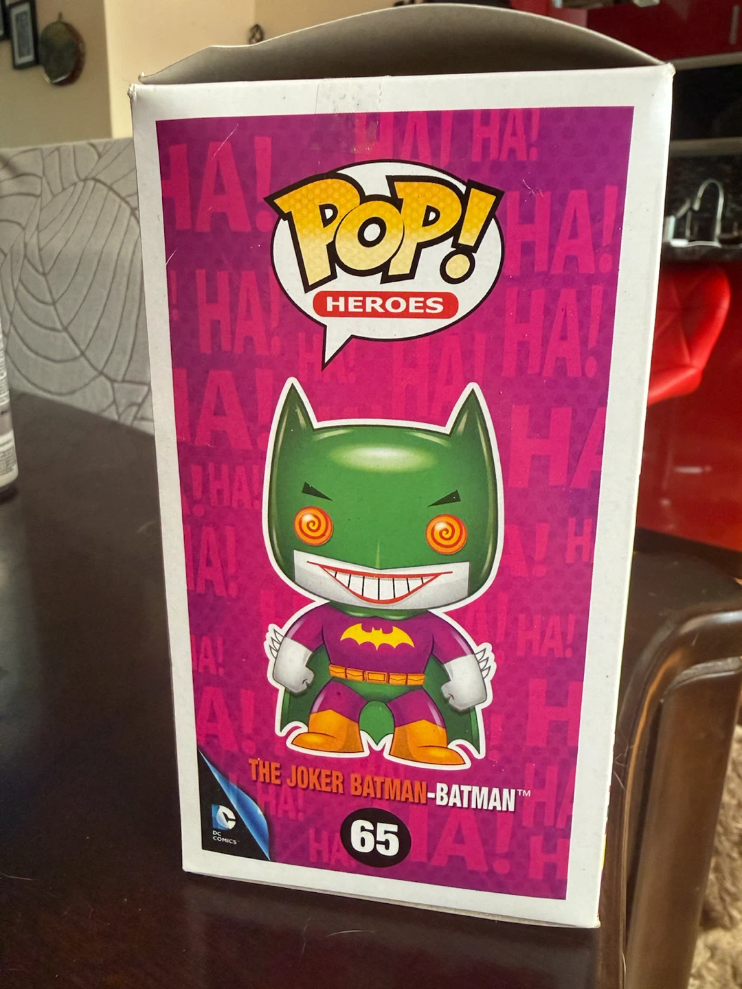 Funko Pop! Heroes The Joker Batman-Batman #65 - photo 3
