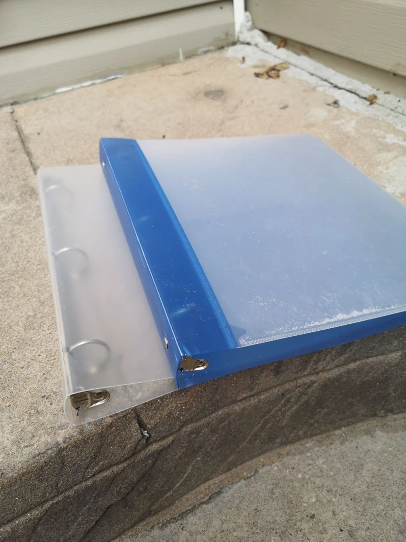 2 Clear 3-Ring Binders with Blue Spine