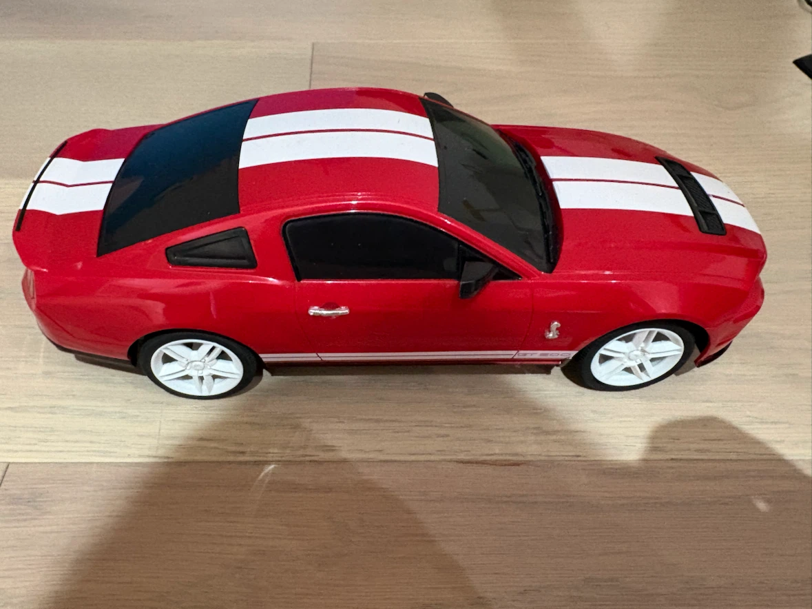 Red toy car with white stripes - photo 2