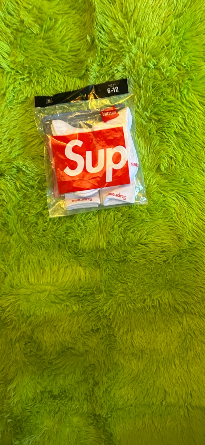 Supreme 1 Pair Cushion Crew Socks - Size 6-12