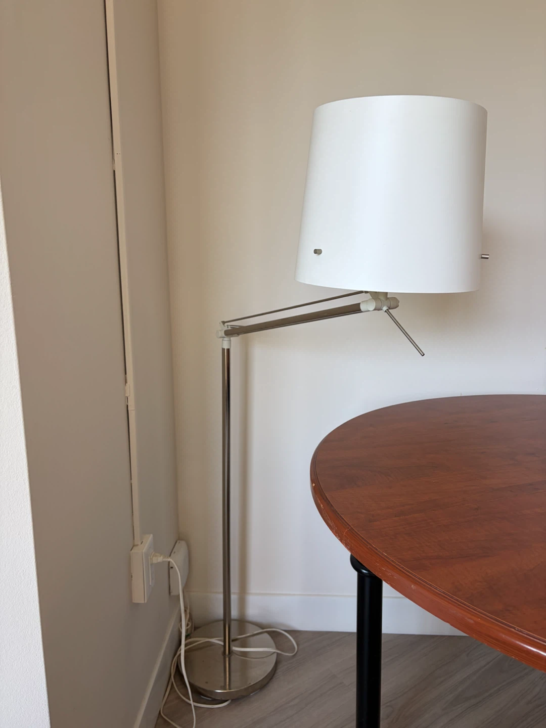 Adjustable Floor Lamp