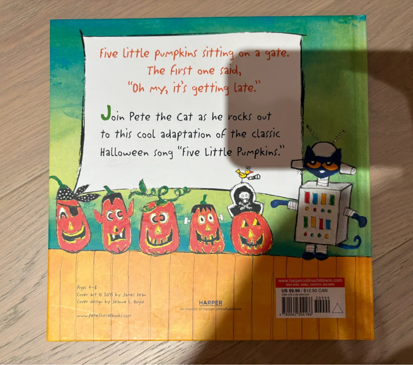 Pete the Cat: Five Little Pumpkins Book - photo 2
