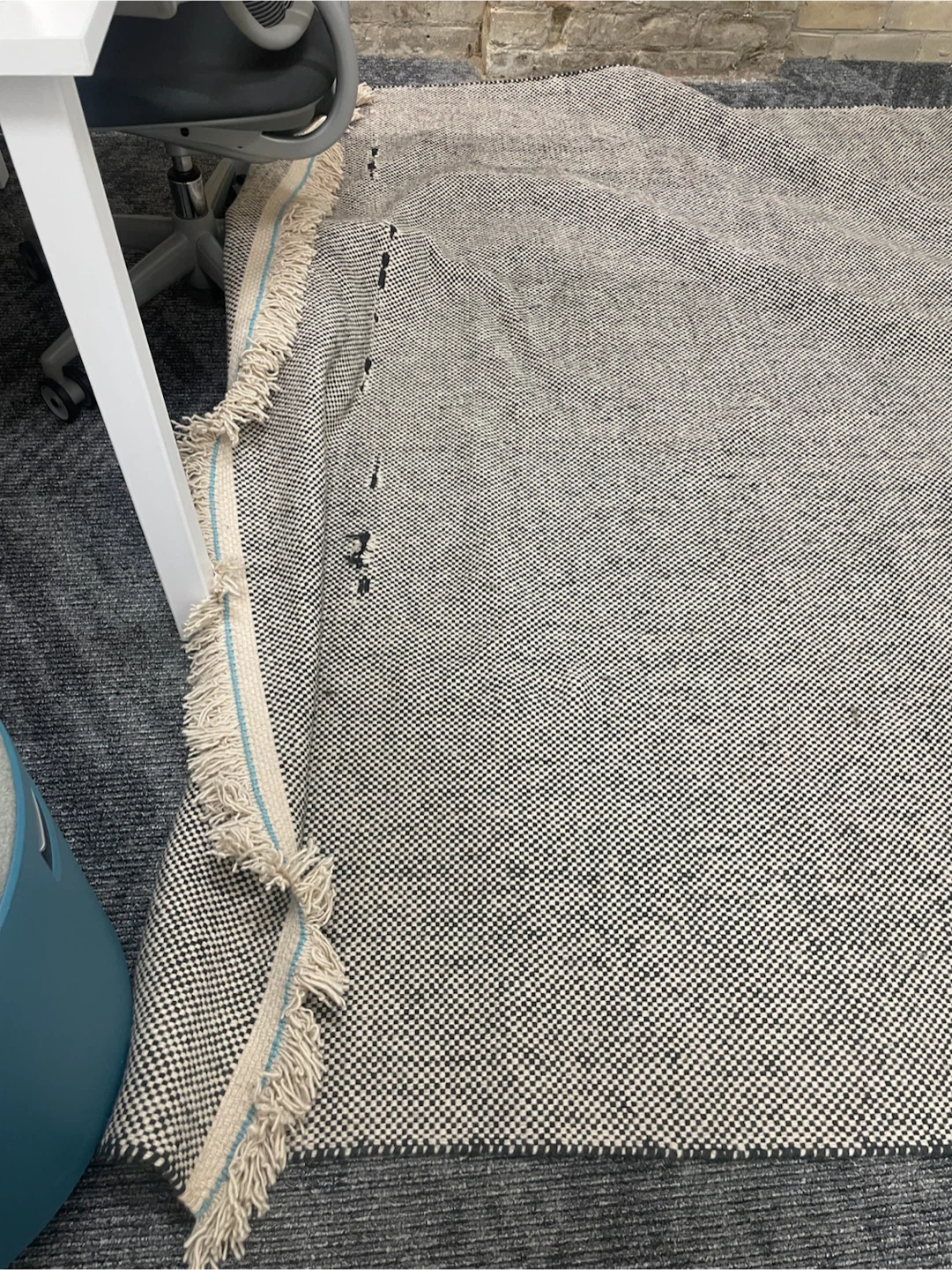 Patterned Area Rug - photo 2
