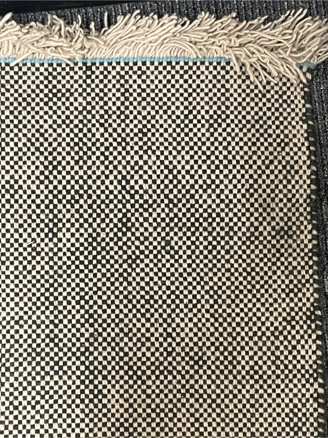 Patterned Area Rug - photo 3