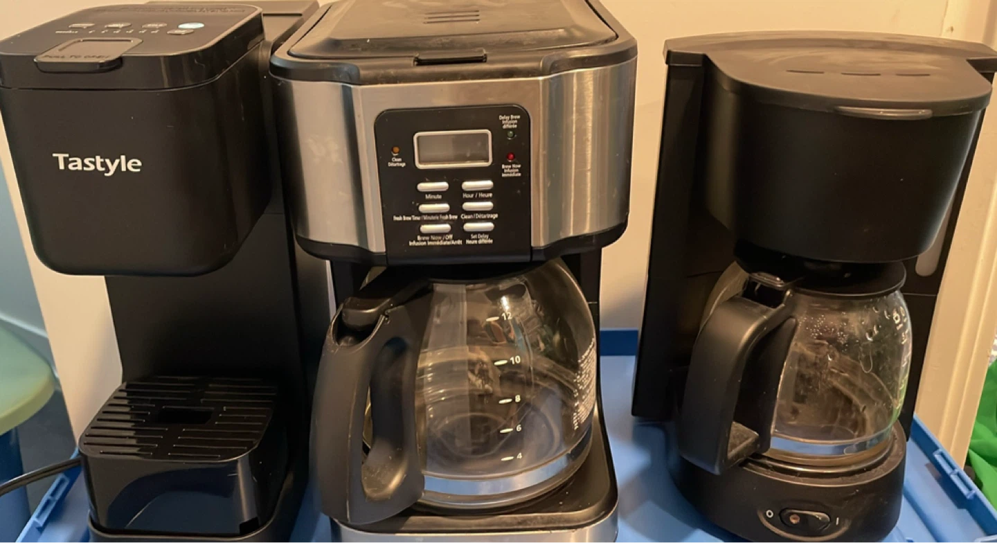 3 Coffee Makers - photo 2