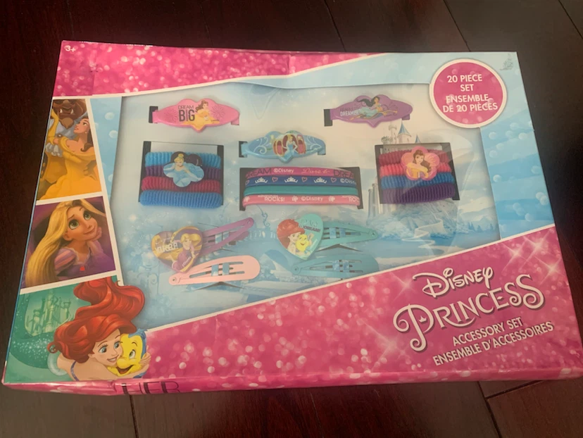 New in box - Disney Princess Accessory Set