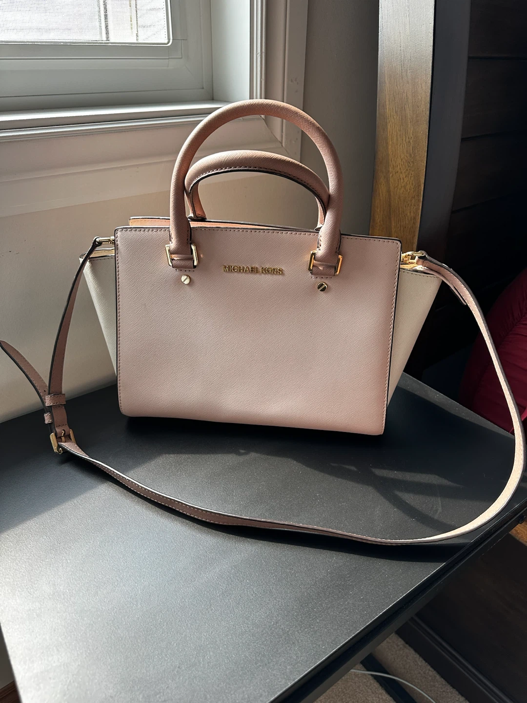 Michael Kors Handbag - photo 3