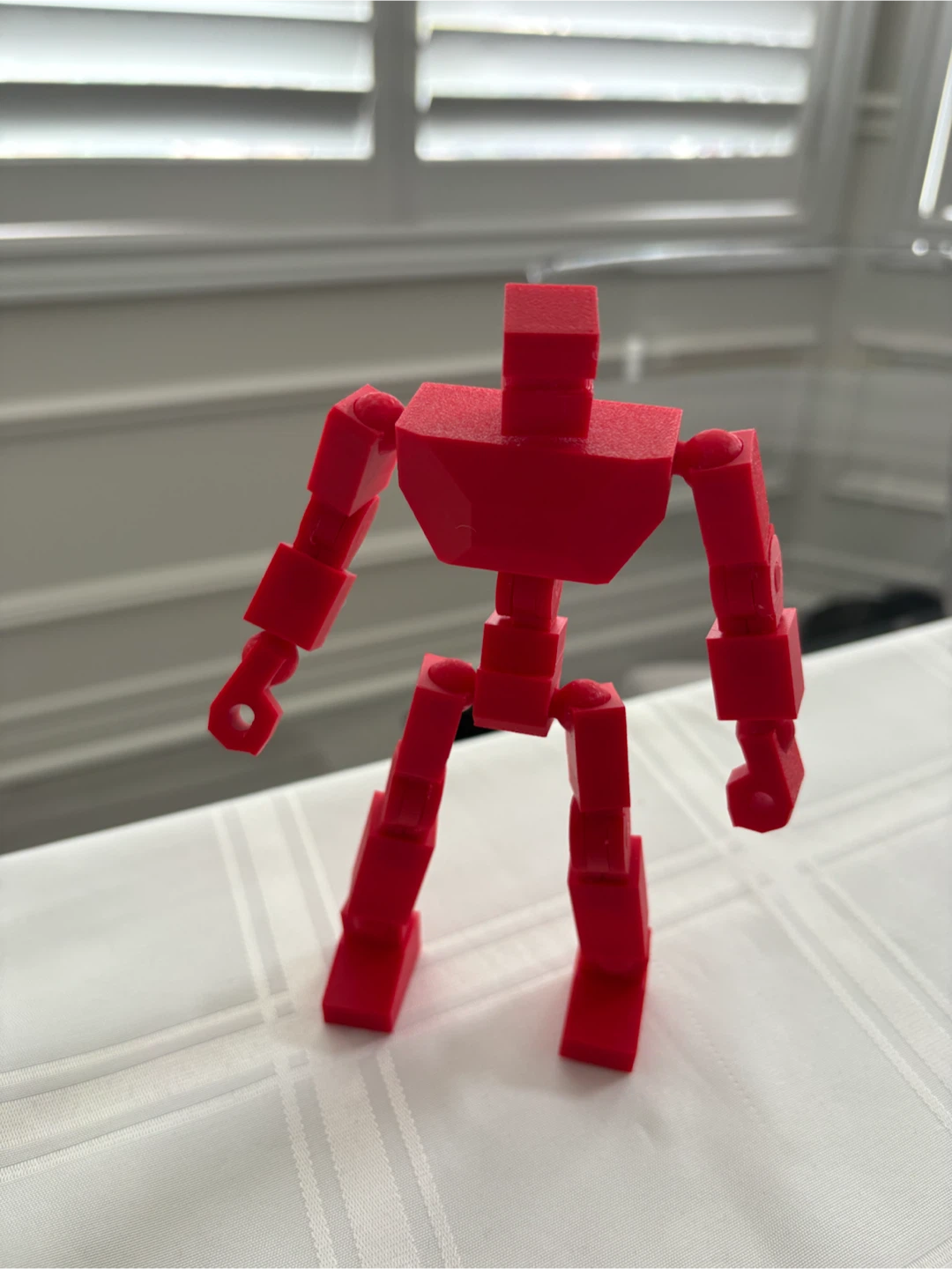 3D Red Articulated Robot Figure - photo 2