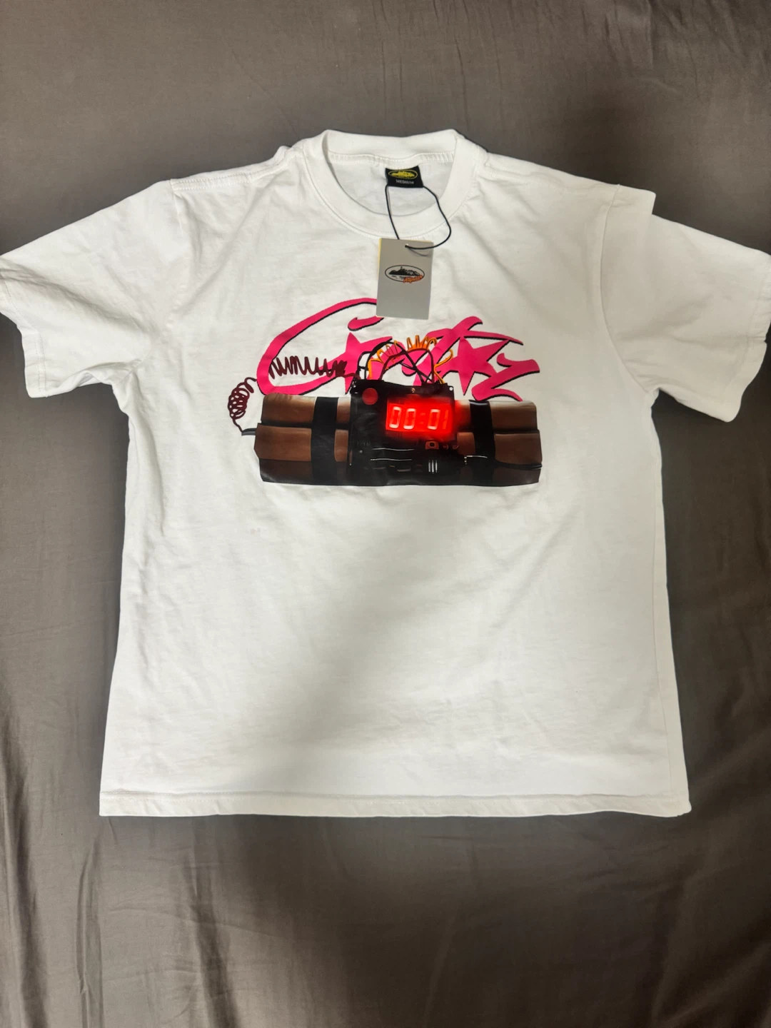 Corteiz “NO TIME 4 LUV” Shirt (MEDIUM)