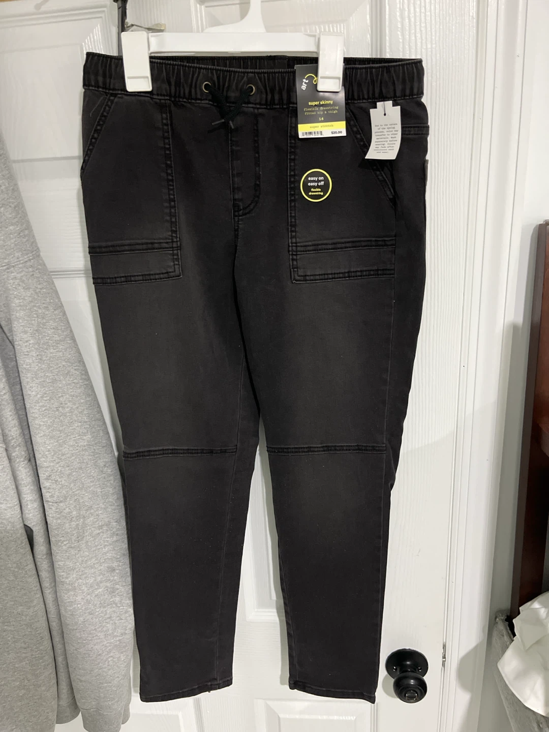 Athletic Works Super Skinny Jogger Pants Size 16