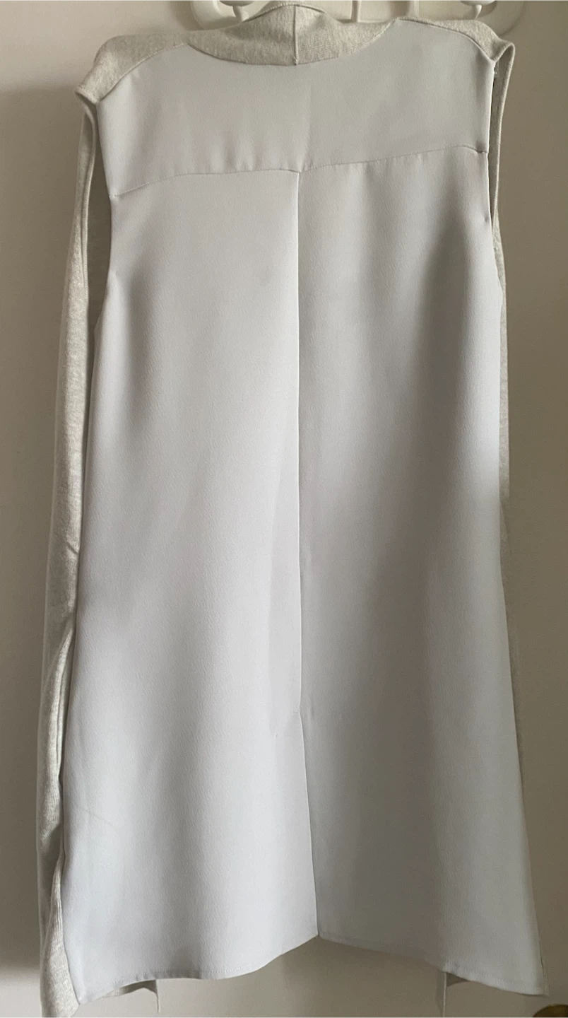 Ted Baker Light Gray Knit Cardigan Vest