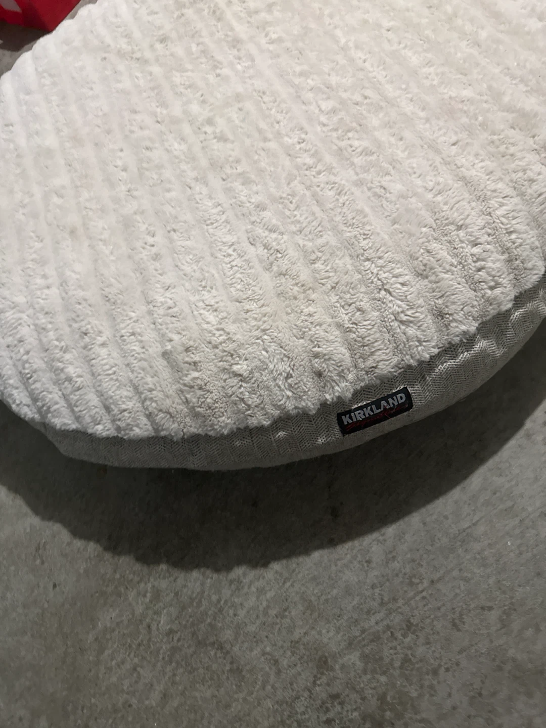 Kirkland Signature Round Pet Bed - photo 2