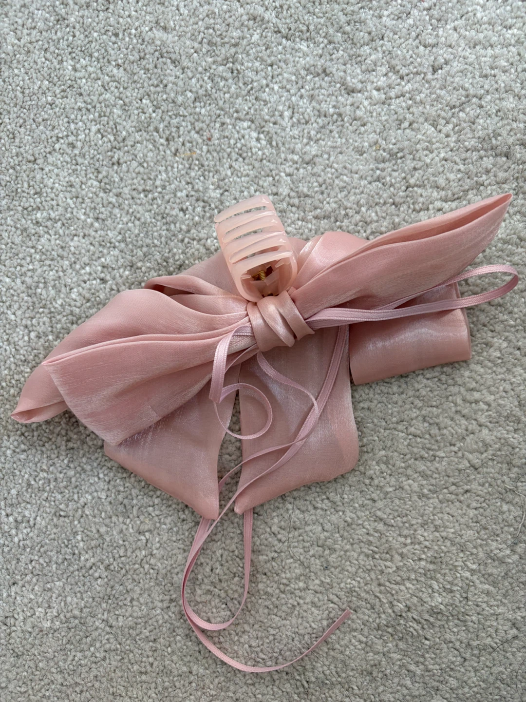 Pink Oversized Bow Hair Clip - photo 2