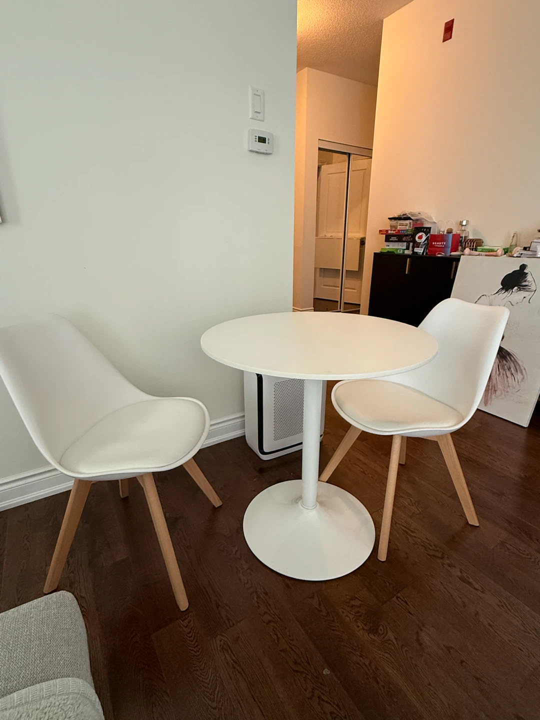 White Tulip Style Dining Set with Two Chairs - photo 2