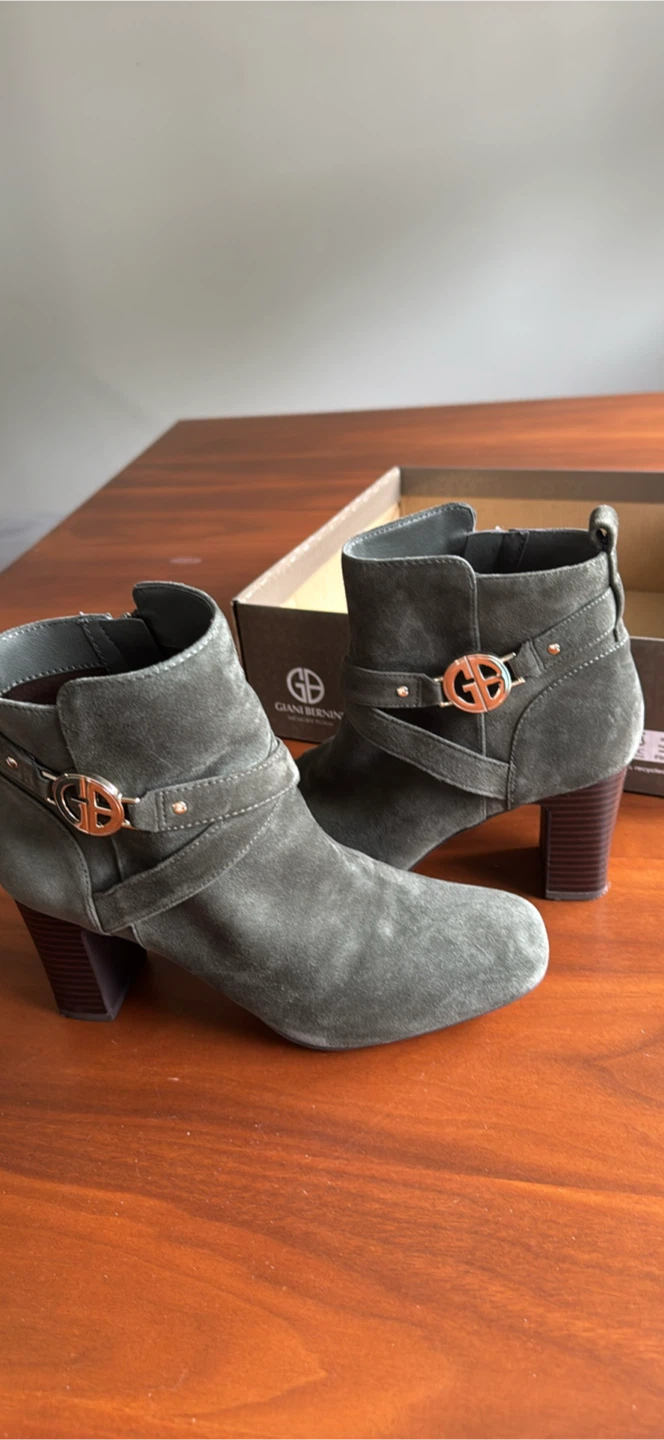 Gianni Bernini Suede Ankle Boots - photo 2