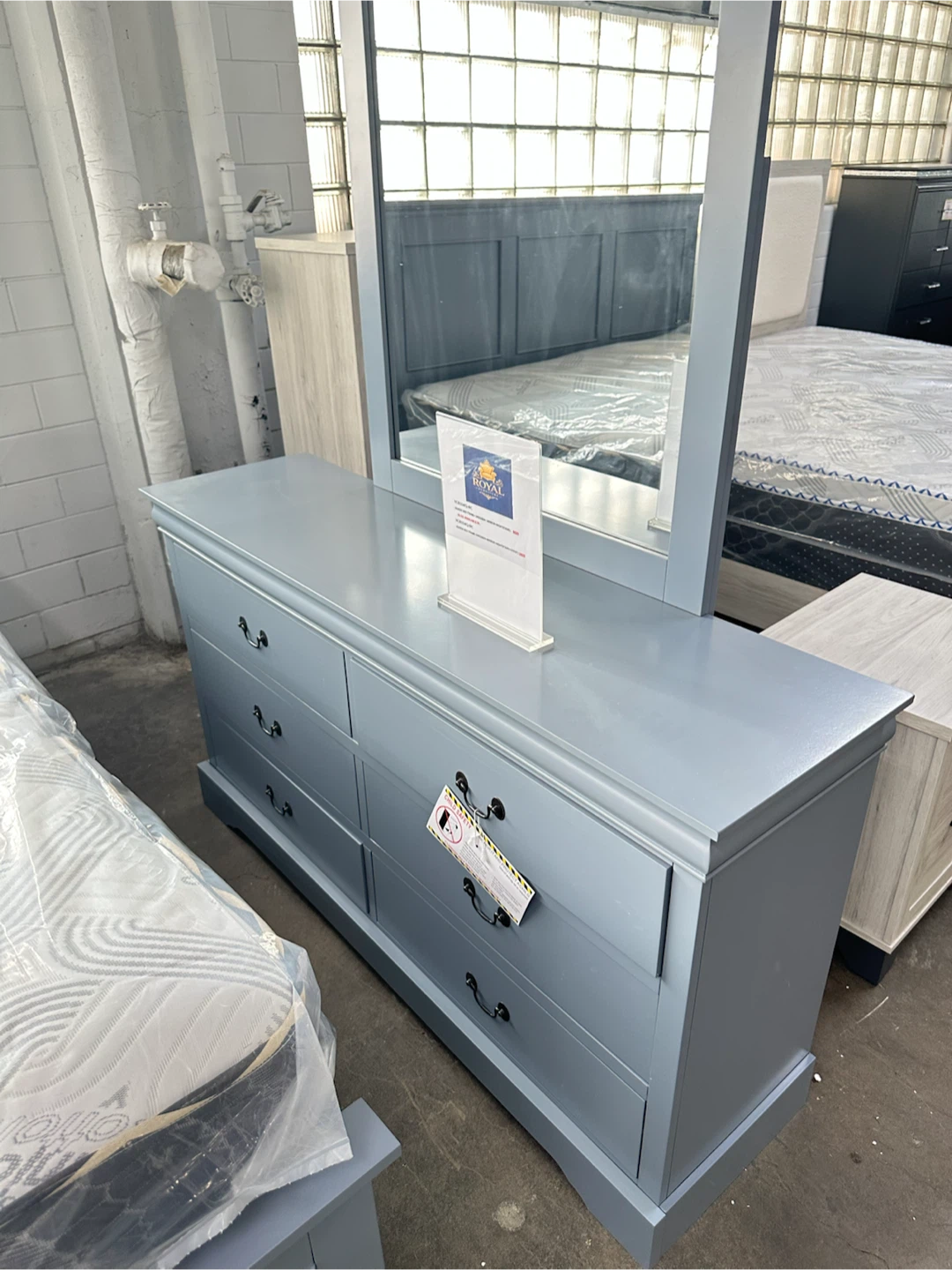 4 piece bedroom set bf Mr dr ns - photo 3