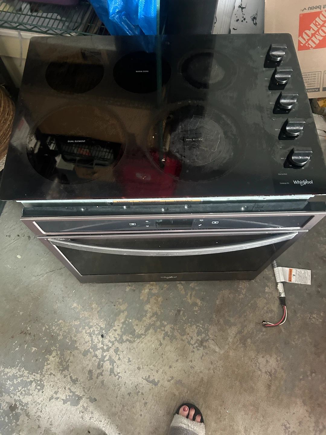 Whirlpool Electric Stove Top and Oven