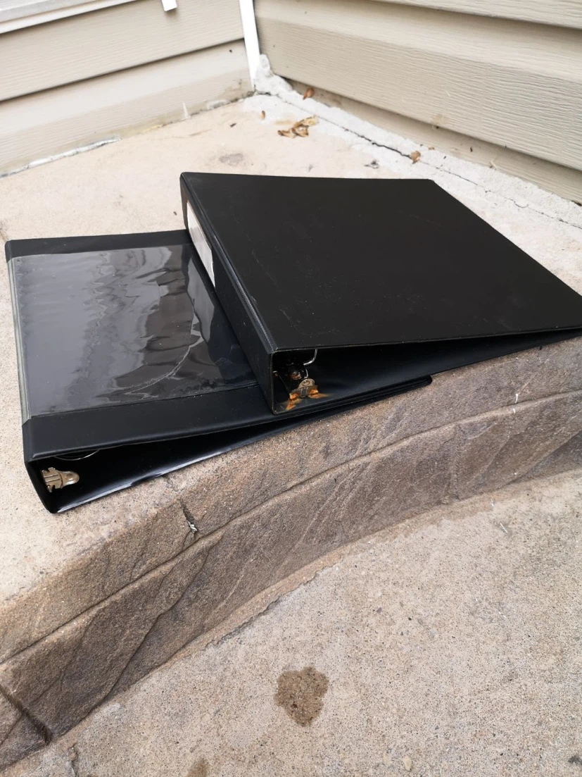 2 Black Binders