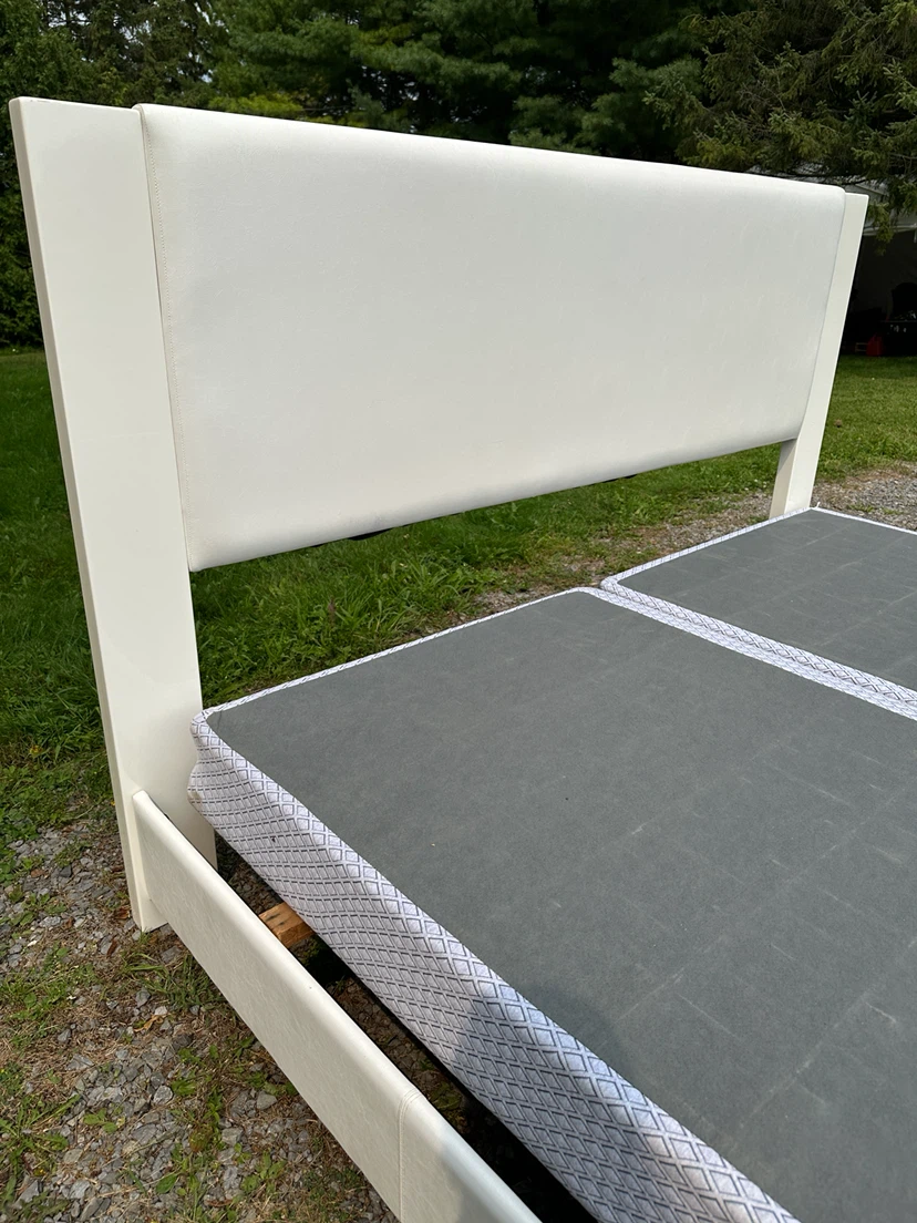 Modern White Faux Leather King Size Bed (CAN DELIVER) - photo 3